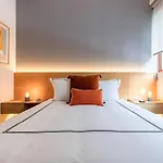 Beautifully Designed, Hi Tech Apt In La Condesa