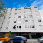 La Fuente Hotel
