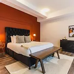 Luxurious 3 Bedroom 2 Ba In Chic Polanco District