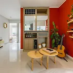 Artsy, Hi-Tech Condo In The Heart Of Roma