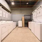 202 Walk The City Center 1Bdrm 2Bath Ac Apt