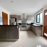Departamento En Cdmx, Zona Norte. Cerca De Tiendas