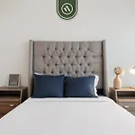 New 2 Bedroom Condo In Condesa - Pool - City Skyline
