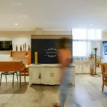 Casa Carmelia