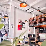 Hostel Mundo Joven Catedral