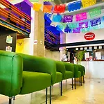 Hostel Mundo Joven Catedral