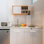 Quiet Stylish Studio, Smart Tv, Six Flags 1K