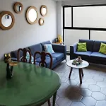 Charming Apartment Near Bellas Artes
