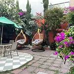 Habitacion Amarilla