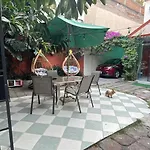 Habitacion Amarilla