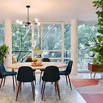 Lovely And Unique Apartment With Private Terrace