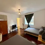 2 Bedroom Vintage Apartment In Condesa