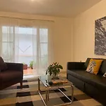Comfortable One Bedroom Apartment 10 Minutes Away From City Center