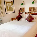 Casa Jacinta Guest House