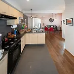 Coco Apartment By Don Jacinto