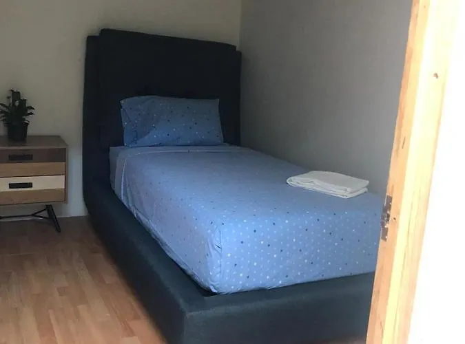 Versalles Rooms