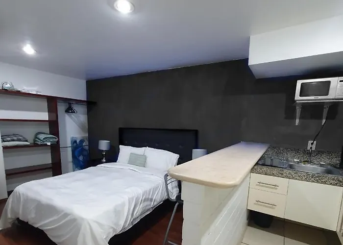 Super Suite Con Bano Y Cocina Excelente Ubicacion