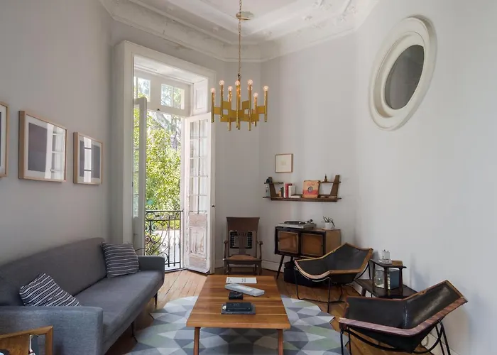 Xo 19Century Historic Monument House