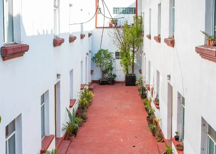 Casa Lumo In Roma Norte By Tasman