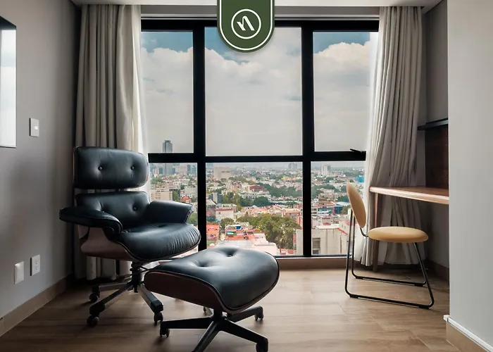 Studio With Amazing View - Great Location - Pool