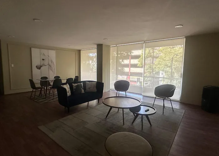 Polanco Apartment - Elevator Parking- Sleeps 10
