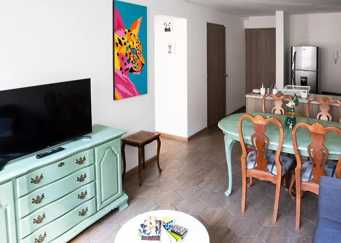 Charming Apartment Near Bellas Artes