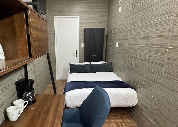 La Condesa Suite