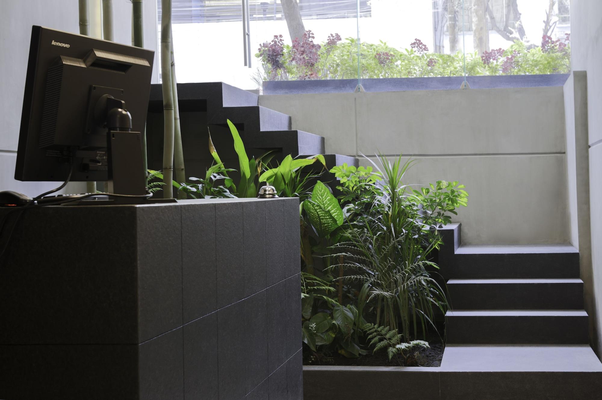 Armonik By Casanevo Hotel 3*