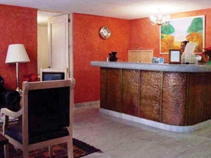 Residencia Rochester Hotel