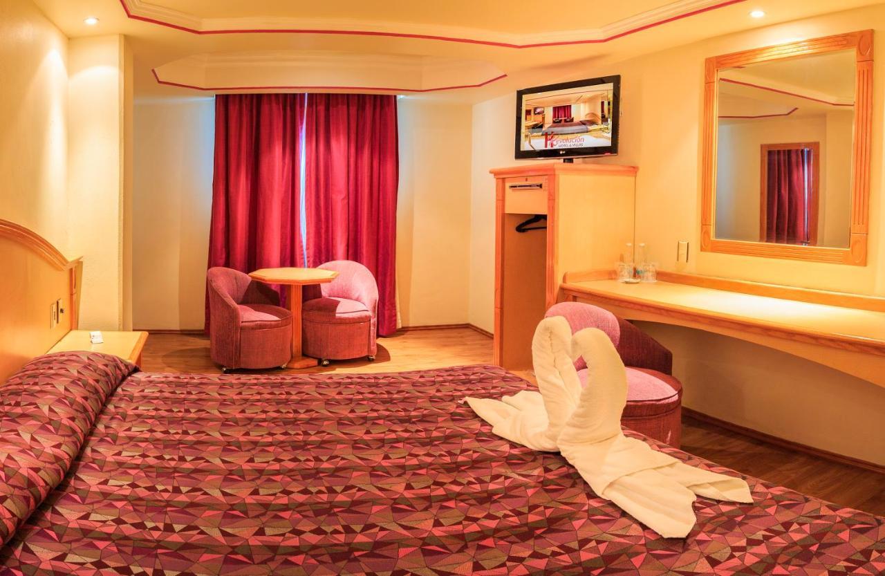 Revolución Hotel