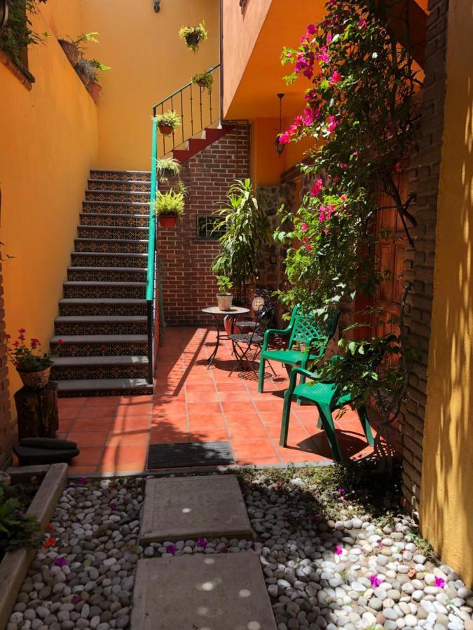 Guest house Maria Del Alma House Mexico City