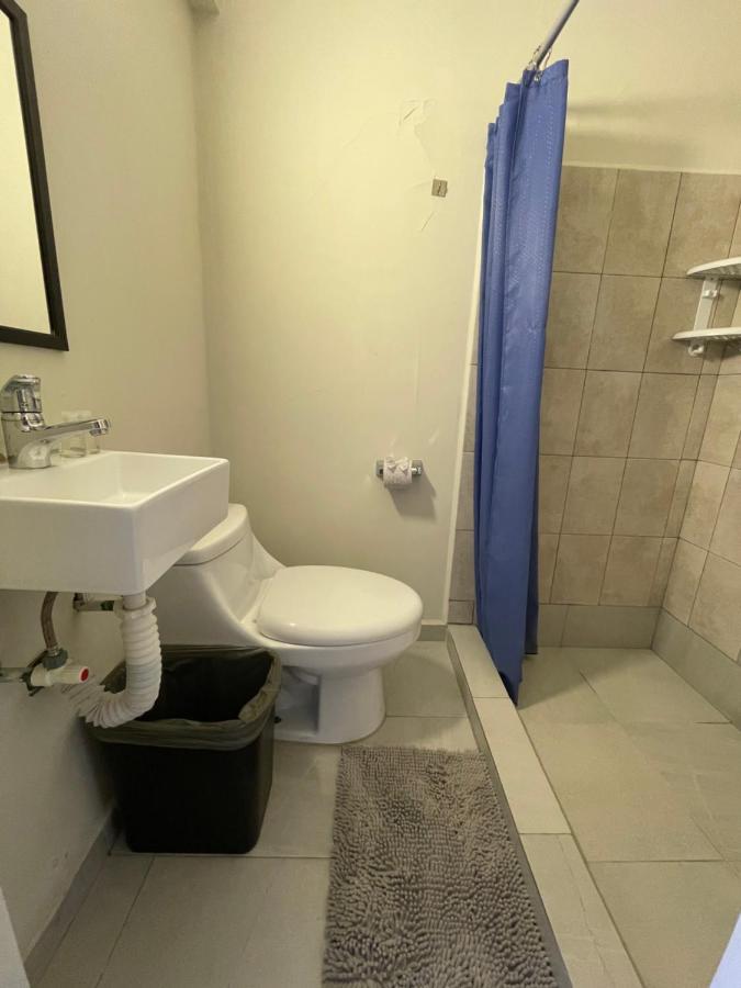 Colmena Tonala Guest house
