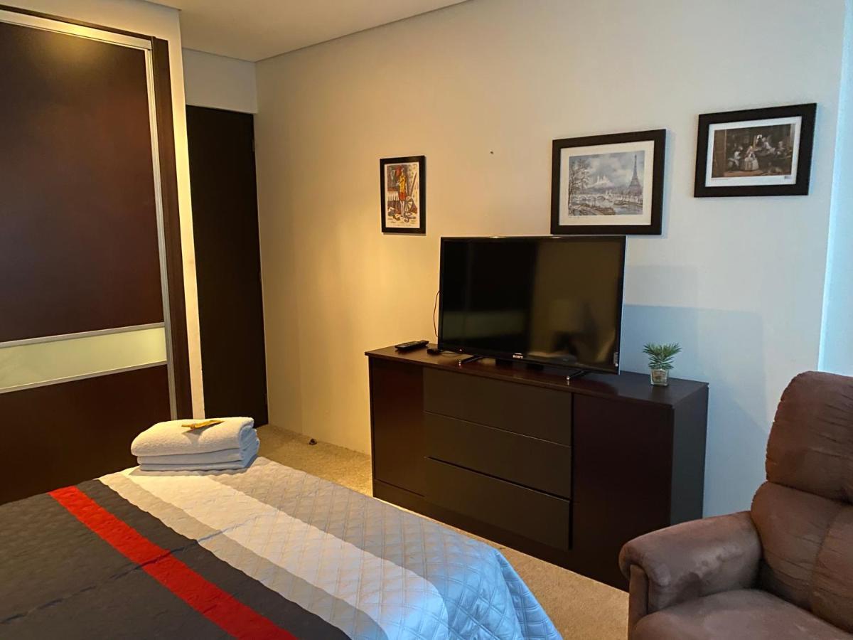 Dakota Suites *