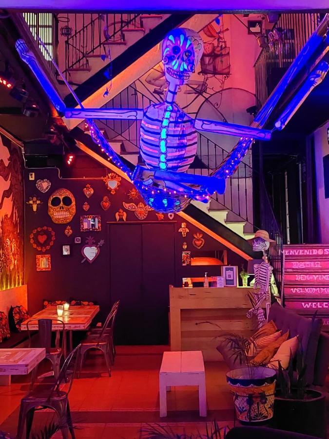 Hostel Regina Down Town Mexico City