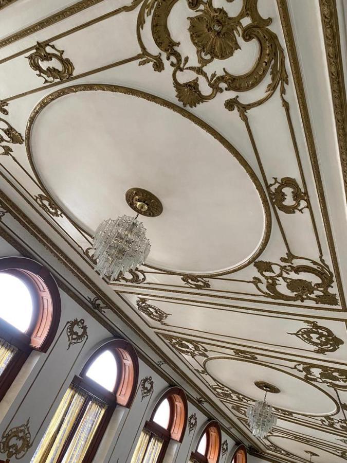 Casa De La Luna
