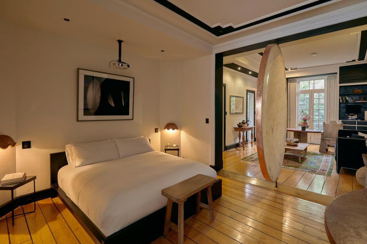 La Valise Hotel