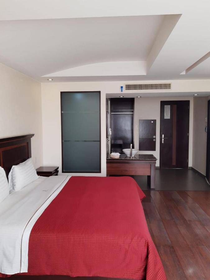 Madeira Hotel 5*