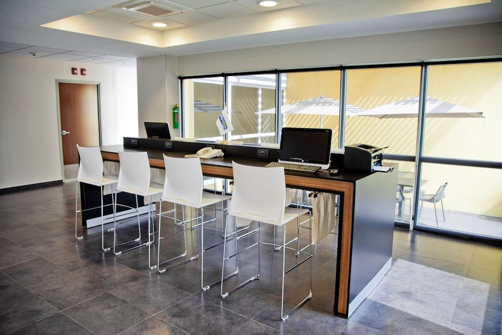Express By Marriott Ciudad De Plaza 4*