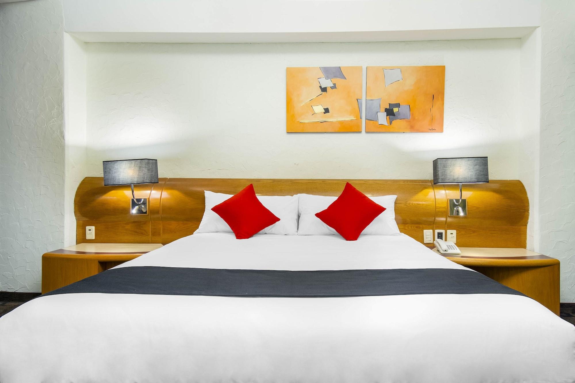 Mandarín Cartón Hotel