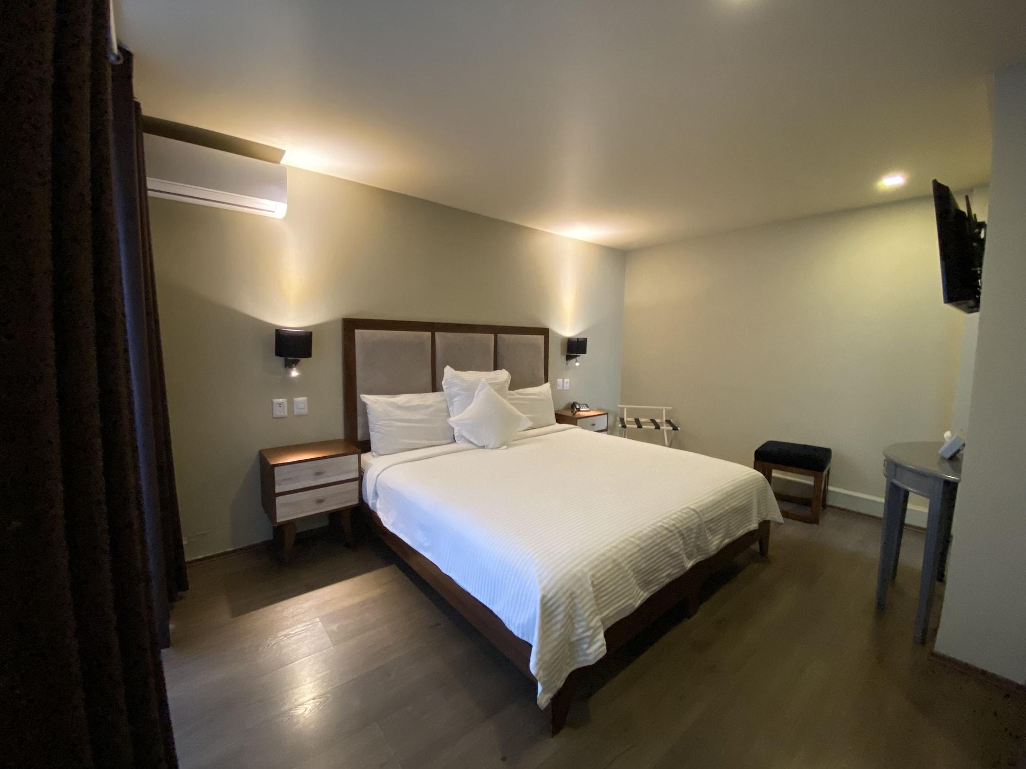 Hotel Lerma 2*
