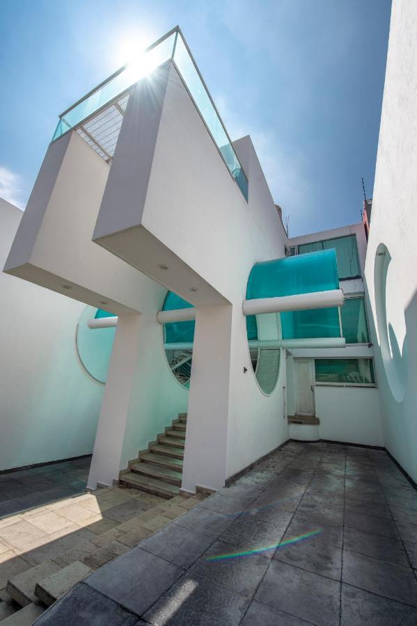 Casa Tanimisha Acomodação com café da manhã  2*