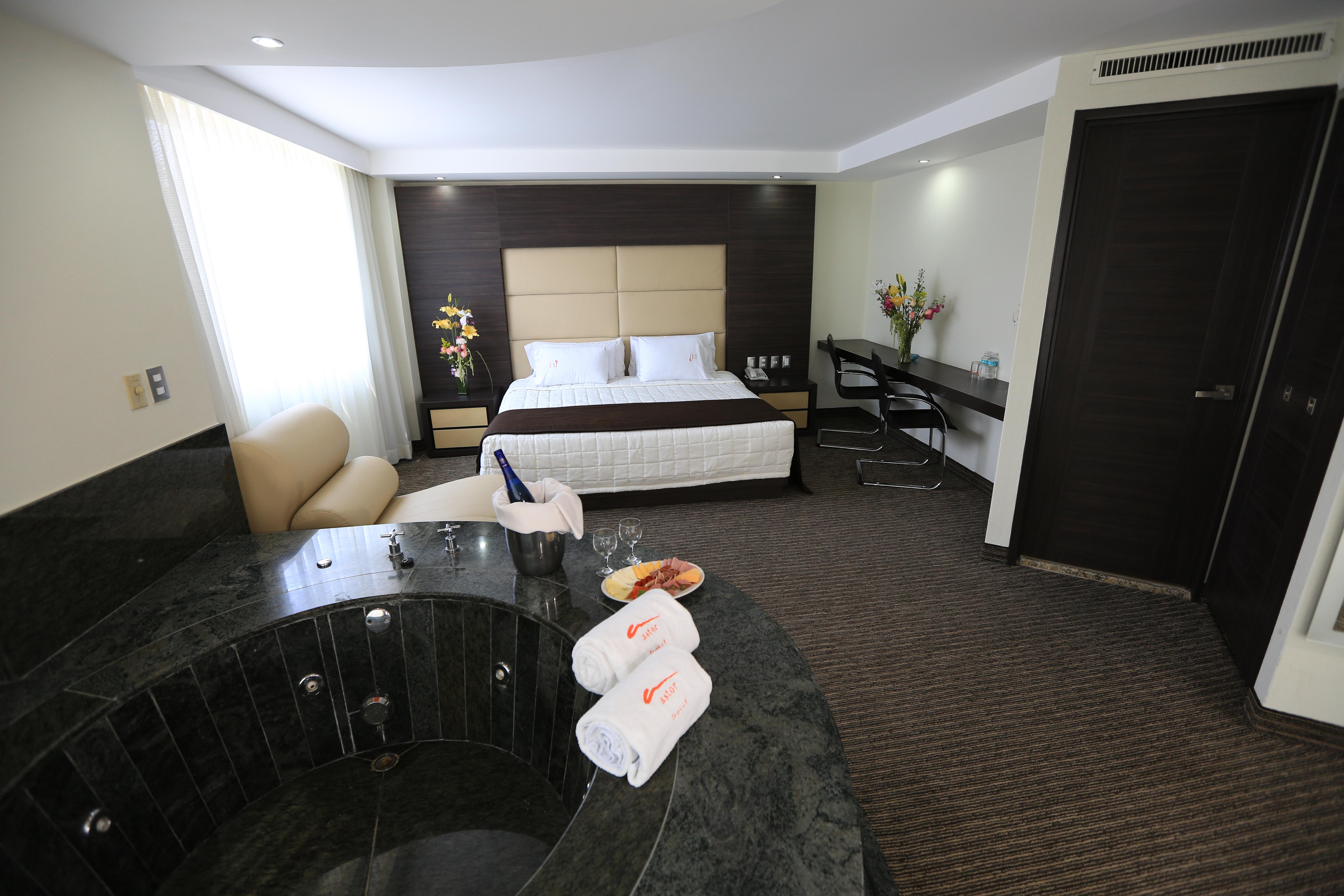 Astor Hotel
