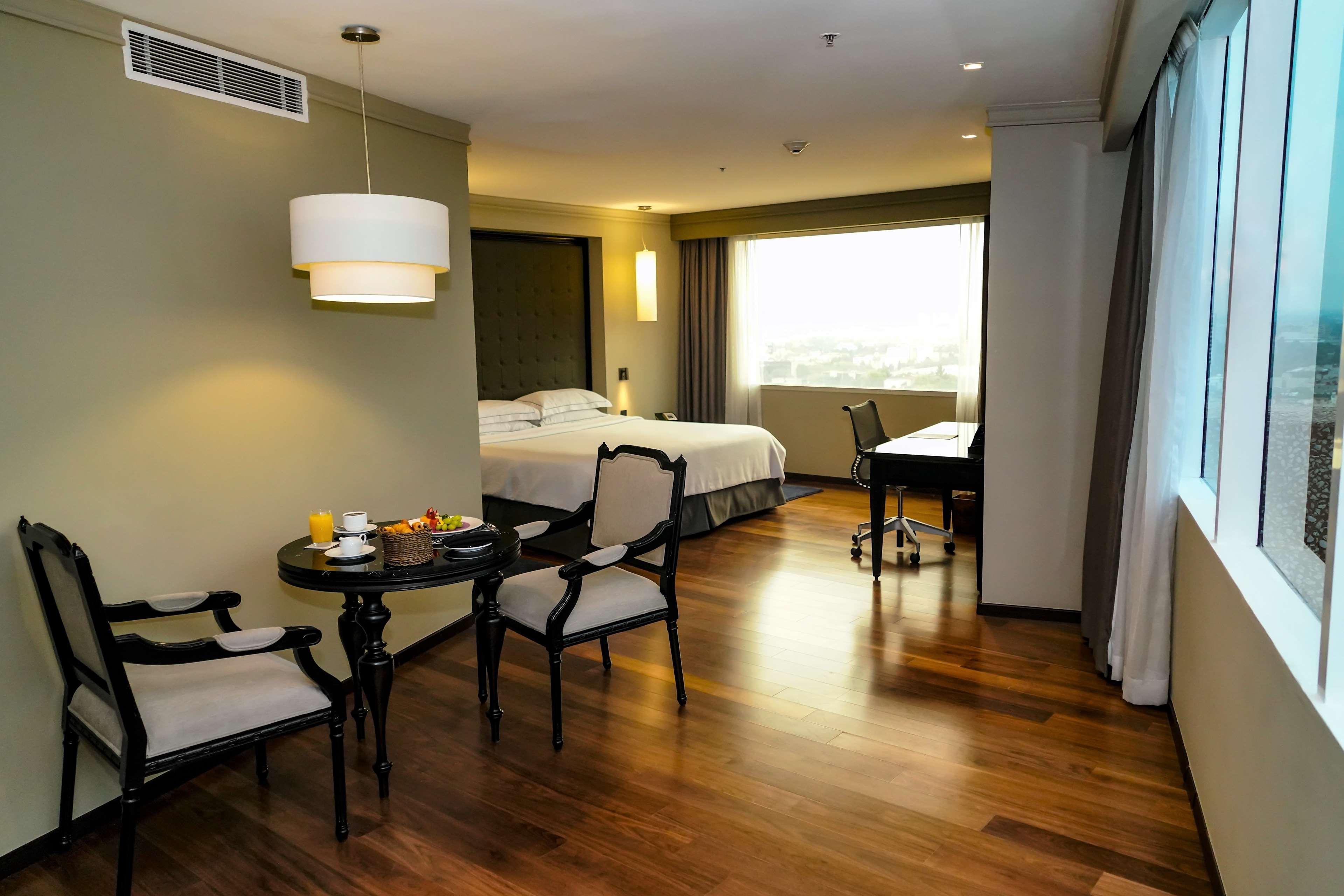 Hotel Barcelo Mexico Reforma