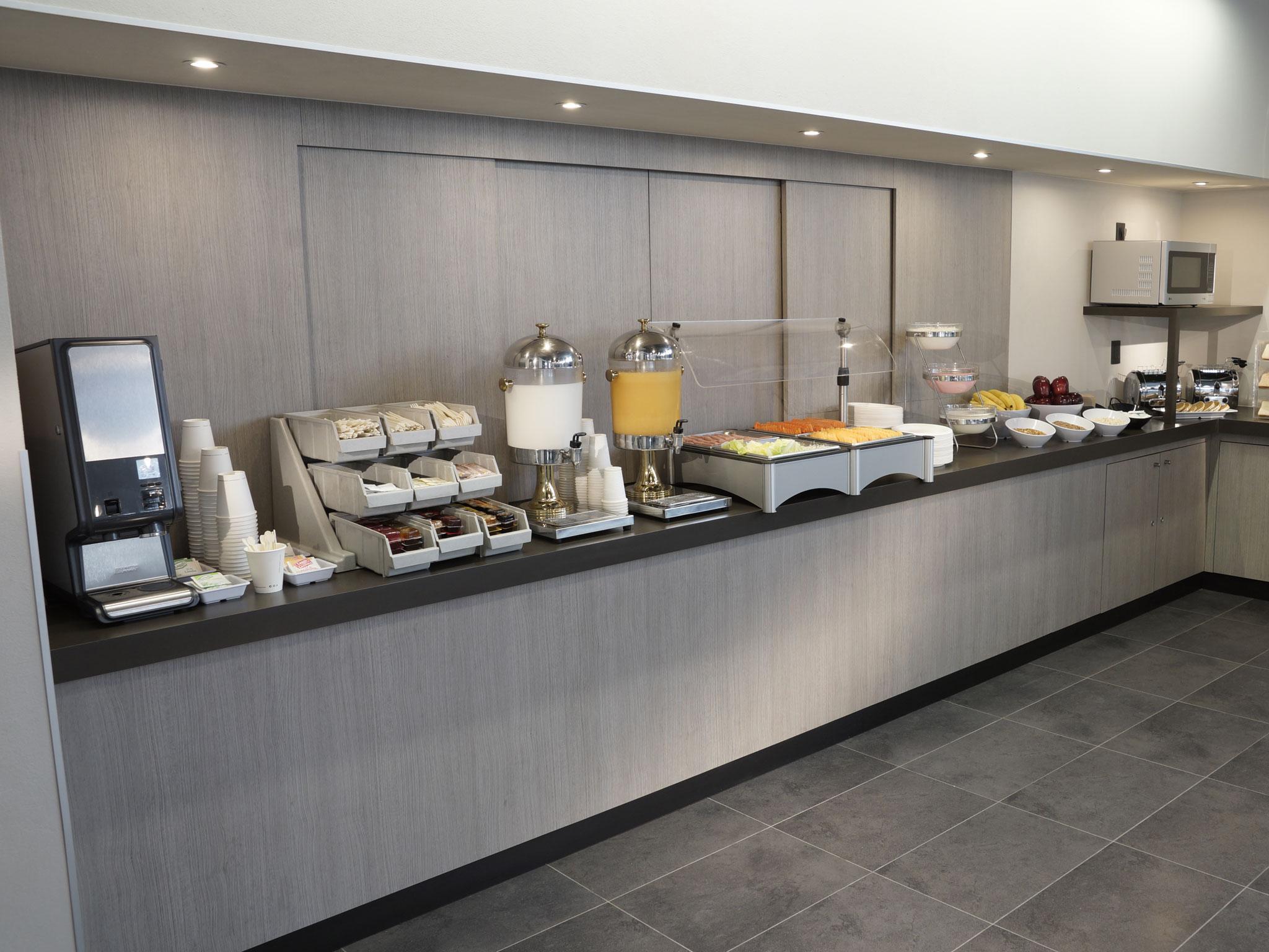 Hotel Express By Marriott Ciudad De Mexico Patio Universidad 4*