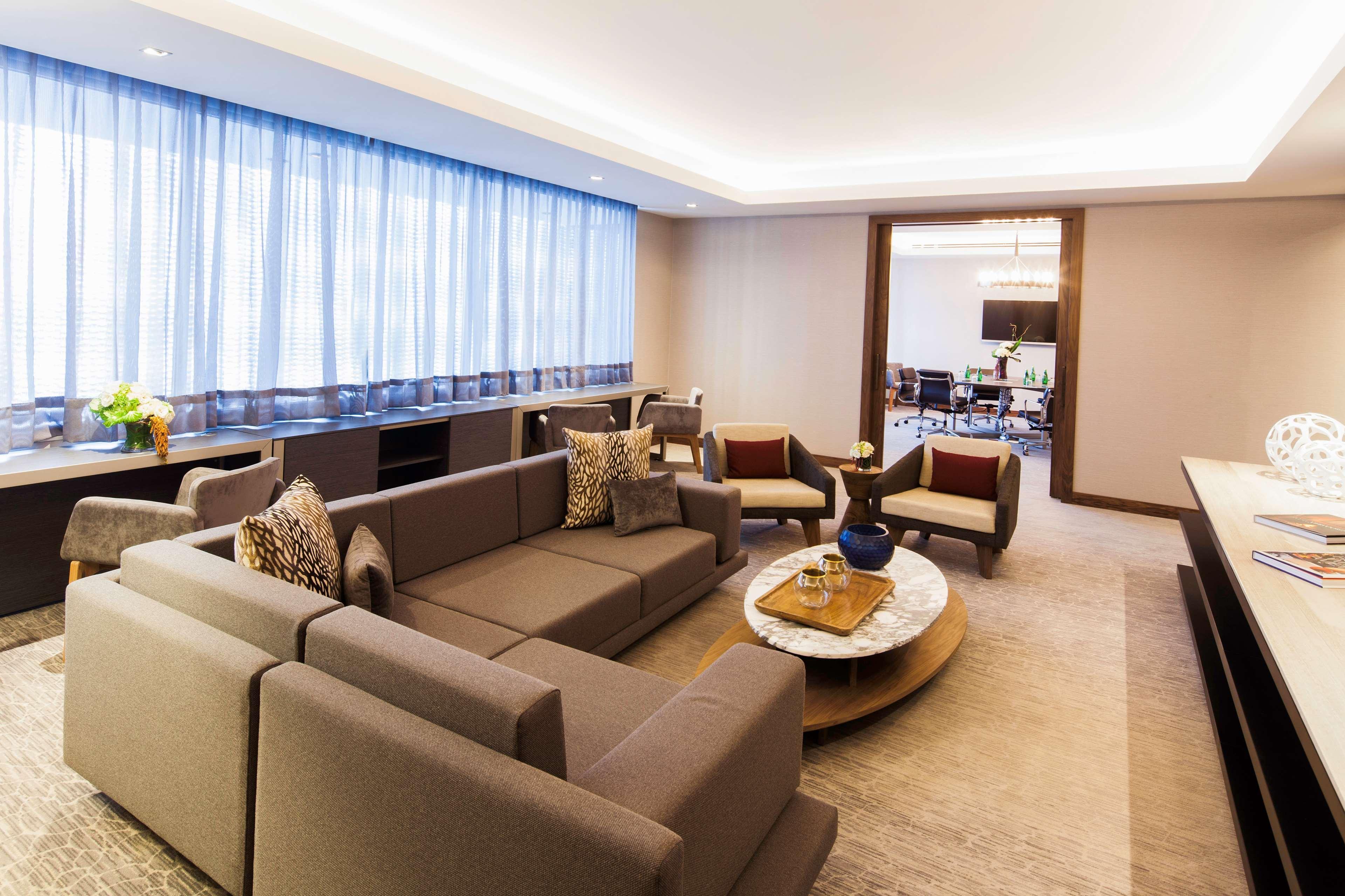 Hilton Mexico Santa Fe 4* México DF