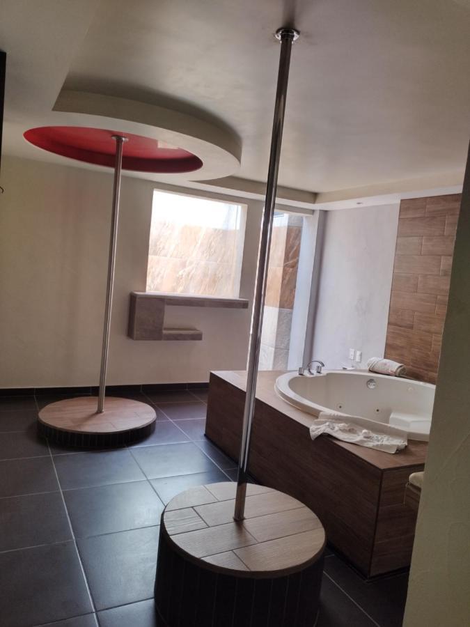 Hotel & 7 Mexico City