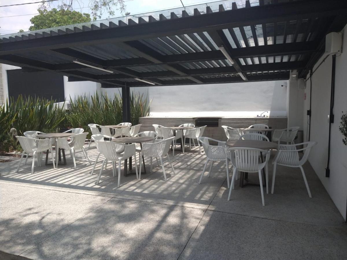 Bed & Breakfast Casa Bonsai Mexico City