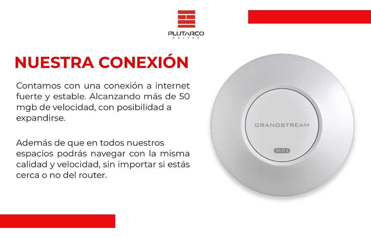 Plutarco Hotel