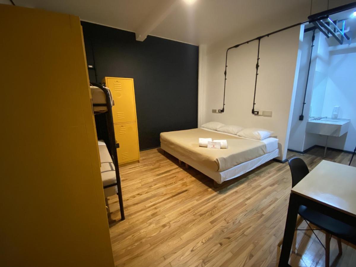 Mundo Joven Catedral Hostal *