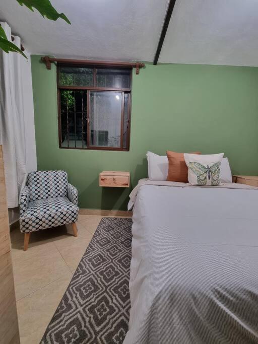 Casa Aba Linda Casa En El Centro De Coyoacan. * Mexico City